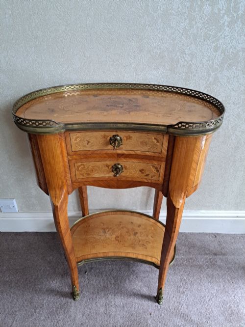FRENCH LOUIS 16TH CABINET