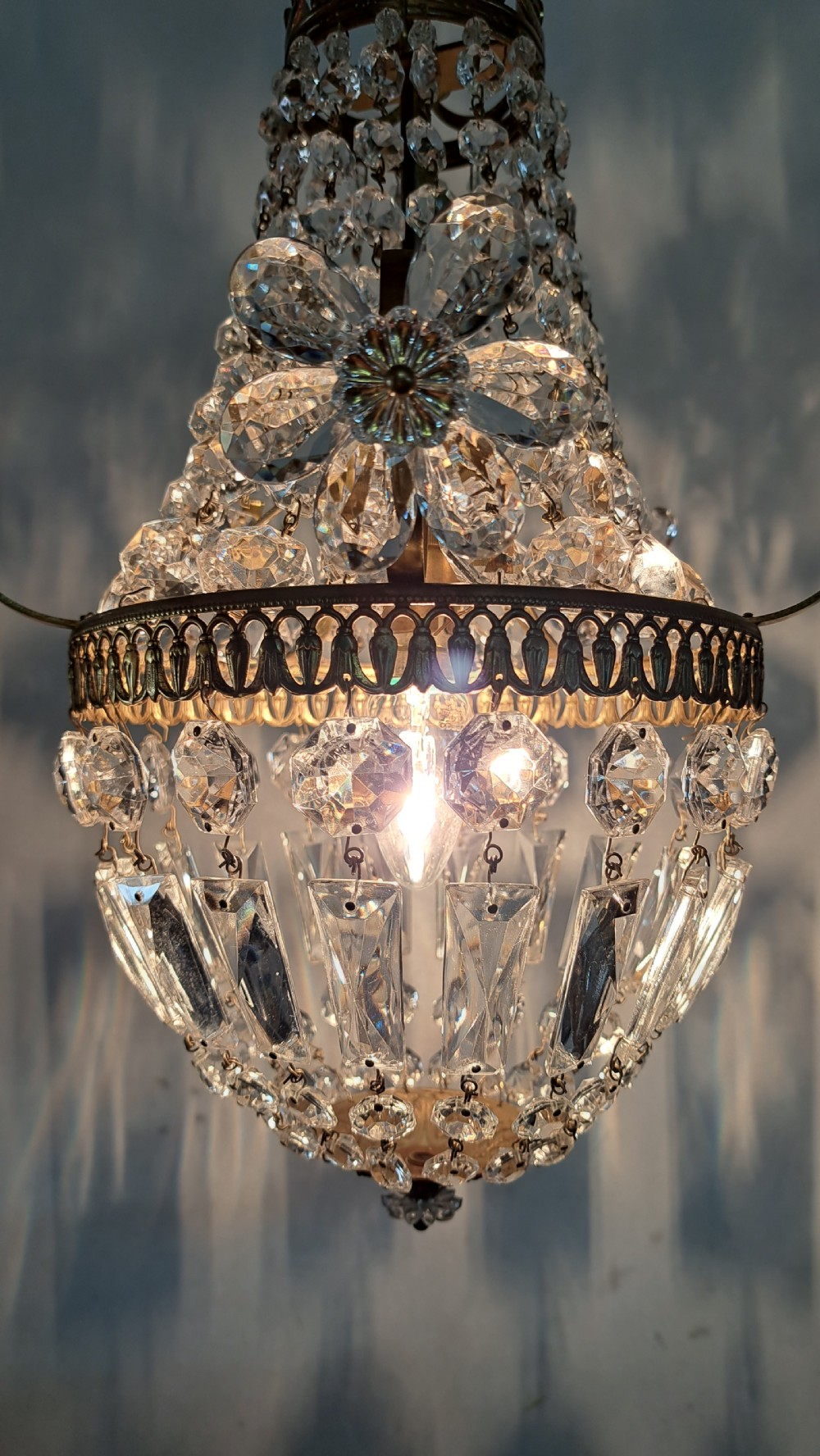 La Maison Bagues lamp. View IX