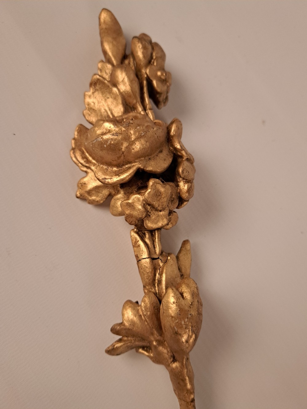 Gilded Mirror Embelishments View VIII