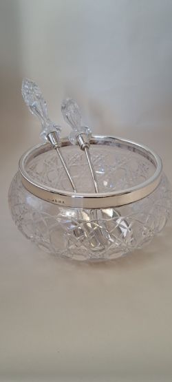 SILVER AND CRYSTAL SALAD SERVICE