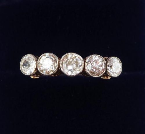 Stunning Art Deco 18ct and Platinum Diamond Five Stone Ring