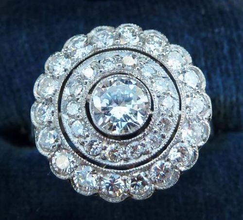Stunning Art Deco 2.10ct Diamond Platinum Target Cluster Ring