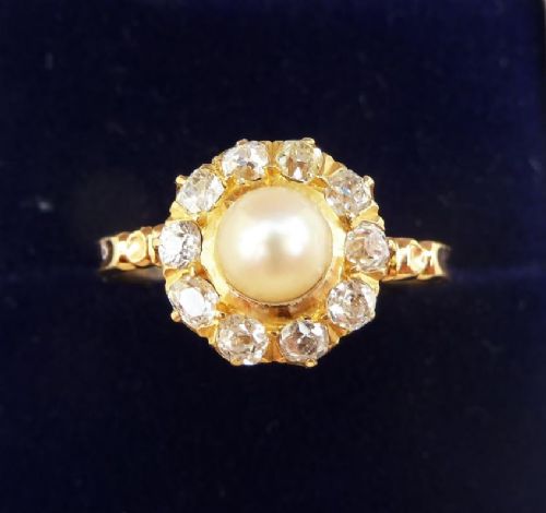 Beautiful Victorian Natural Pearl and 0.70ct Diamond Daisy Cluster Vintage Antique Ring