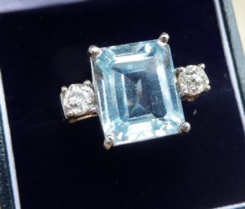 fig 1. Gorgeous 18ct white gold art deco 6ct aquamarine and diamond vintage antique trilogy ring