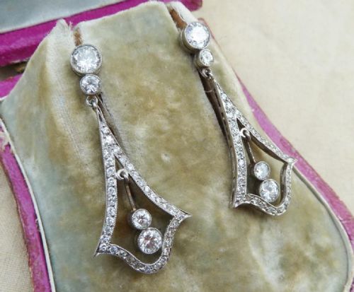fig 1. Stunning art deco platinum 2.80ct Diamond dangle chandelier earrings