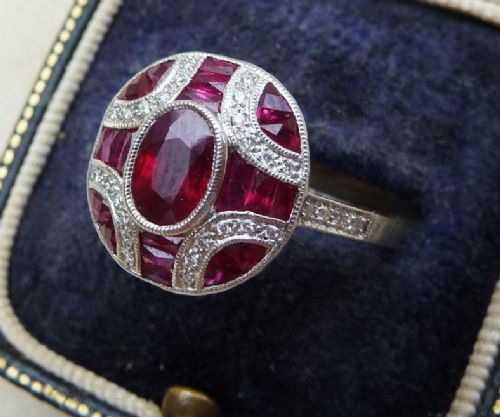 fig 2. Superb 1.80ct Ruby and Diamonds 18ct 18k white gold cluster art deco vintage antique ring