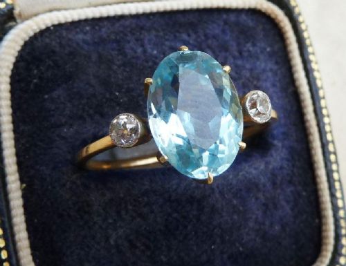 fig 1. Big beautiful 3.50ct aquamarine diamonds trilogy 18ct 18k and white gold vintage antique ring