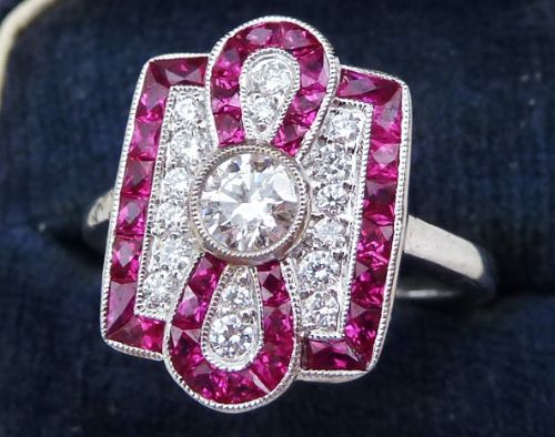 fig 1. Gorgeous art deco ruby and diamonds 18ct 18k white gold vintage antique cluster ring