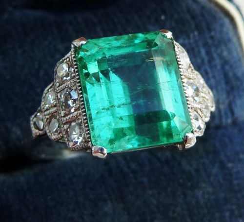 fig 2. Fabulous art deco 18ct 18k white gold 3.92ct colombian emerald and diamonds vintage antique ring