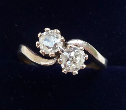 Gorgeous Art Deco 18ct and 18k White Gold 0.70ct Diamond Twist Vintage Antique Ring