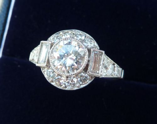 fig 3. Gorgeous 18ct 18k white gold art deco 1.60ct Diamond & baguette cut cluster vintage antique ring