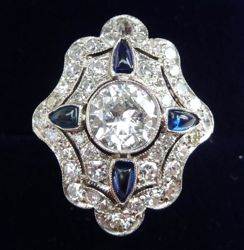 Stunning Platinum Art Deco Sapphire and 1.70ct Diamond Cluster Vintage Antique Ring
