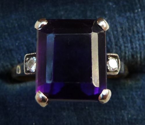 Beautiful Art Deco 18ct Gold 3ct Emerald Cut Amethyst and Diamond Vintage Antique Trilogy Ring
