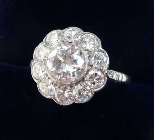 fig 1. Gorgeous platinum art deco 1.85ct Diamond daisy cluster vintage antique ring