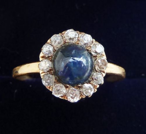 Beautiful Victorian 18ct 18k Gold Cabochon Sapphire and Diamond Daisy Cluster Vintage Antique Ring