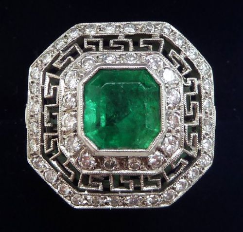 Gorgeous Art Deco Platinum 3ct Emerald and Diamond Vintage Antique Ring