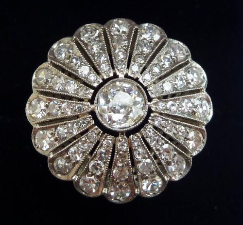 Gorgeous Art Deco 2.15ct Diamond Platinum Cluster Vintage Antique Flower Ring