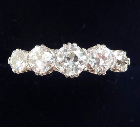 Beautiful 18ct White Gold Art Deco 0.95ct Diamond Five Stone Vintage Antique Ring