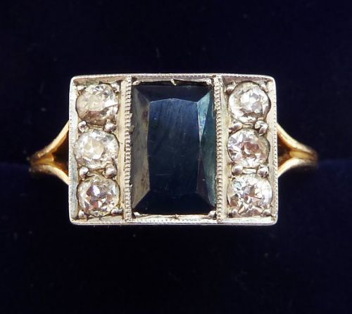Gorgeous Art Deco 18ct and White Gold 1.25ct Sapphire and Diamond Vintage Antique Ring