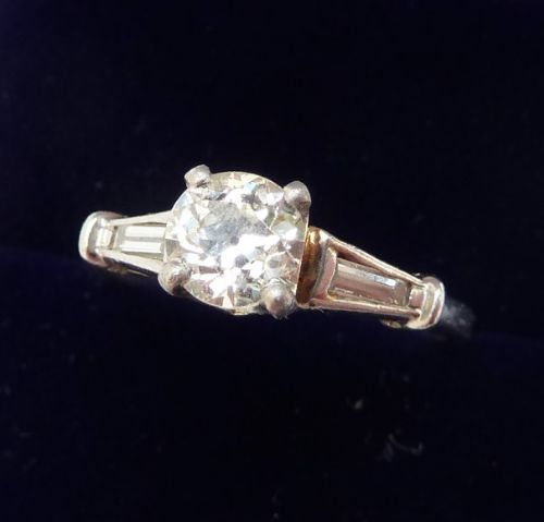 fig 1. Beautiful platinum art deco 1ct diamond and baguette solitaire vintage antique ring