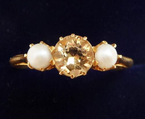 Beautiful Victorian 18ct Gold 0.40ct Citrine and Pearl Trilogy Vintage Antique Ring