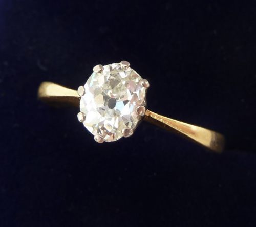 fig 1. Gorgeous edwardian 18ct 18k gold and platinum gold oval cut 0.75ct diamond solitaire vintage antique ring
