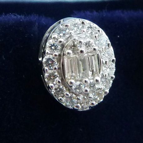 fig 1. Beautiful art deco 18ct 18k white gold baguette and old cut diamond stud vintage antique earrings