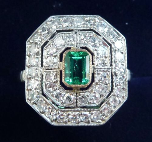 Gorgeous Art Deco Platinum Colombian Emerald and 0.90ct Diamond Cluster Vintage Antique Ring
