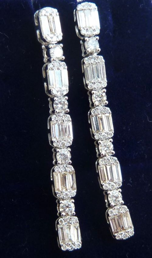 fig 2. Stunning art deco 18ct 18k white gold 1.45ct baguette diamond vintage antique dangle earrings