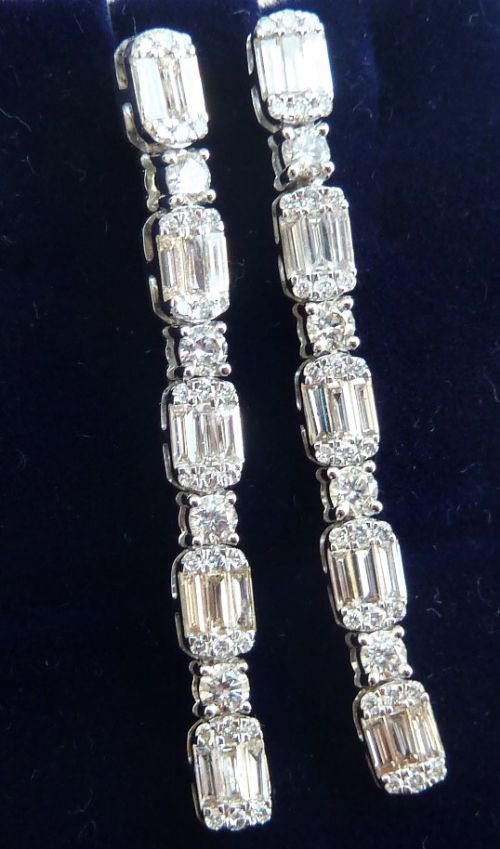 fig 3. Stunning art deco 18ct 18k white gold 1.45ct baguette diamond vintage antique dangle earrings