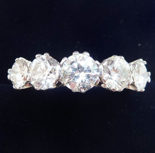 Stunning Art Deco 18ct and White Gold 2.95ct Diamond Five Stone Vintage Antique Ring