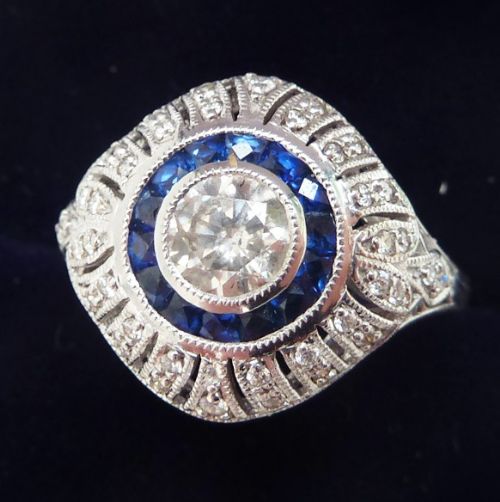 Gorgeous Art Deco 18ct 18k White Gold Diamond and Sapphire Vintage Antique Target Ring