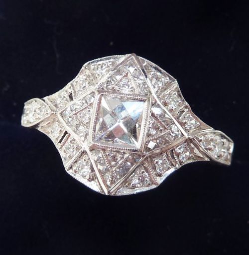fig 1. Gorgeous art deco 18ct 18k white gold 1ct french cut diamond vintage antique ring