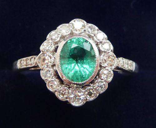 Beautiful Art Deco 18ct 18k White Gold 0.85ct Emerald and Diamond Cluster Vintage Antique Ring