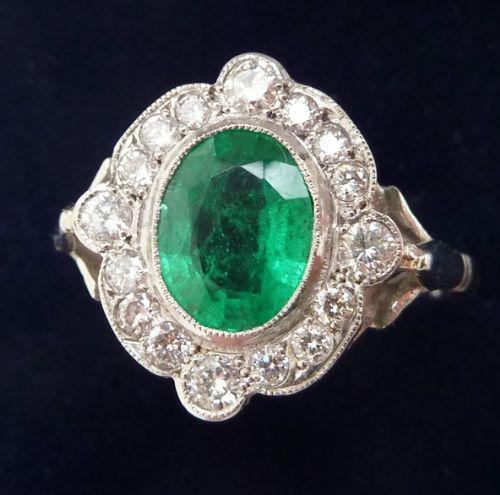 fig 1. Gorgeous art deco 18ct white gold 1.50ct emerald and diamond vintage antique cluster ring