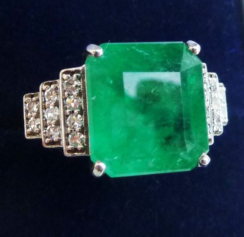 fig 2. Stunning art deco 18ct white gold 5.50ct emerald and diamond vintage antique cluster ring