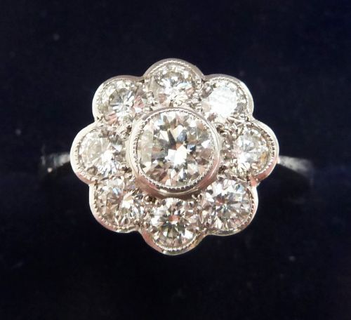 Gorgeous Art Deco Platinum 0.90ct Diamond Daisy Vintage Antique Cluster Ring