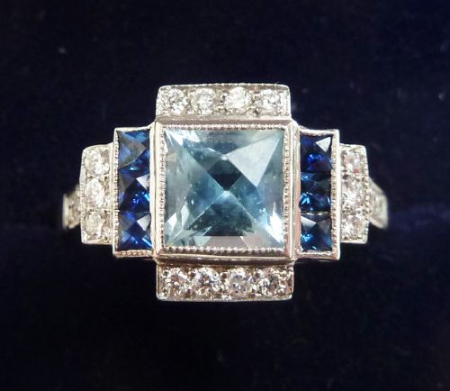 Beautiful Art Deco Platinum 1ct Aquamarine Sapphire and Diamond Vintage Antique Ring