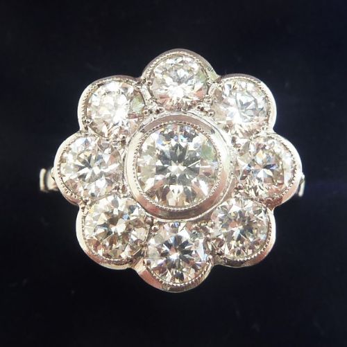 Stunning Art Deco Platinum 2.65ct Diamond Daisy Vintage Antique Cluster Ring