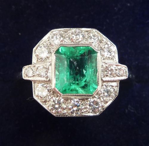 Stunning Art Deco Platinum 1.50ct Emerald and Diamond Vintage Antique Cluster Ring