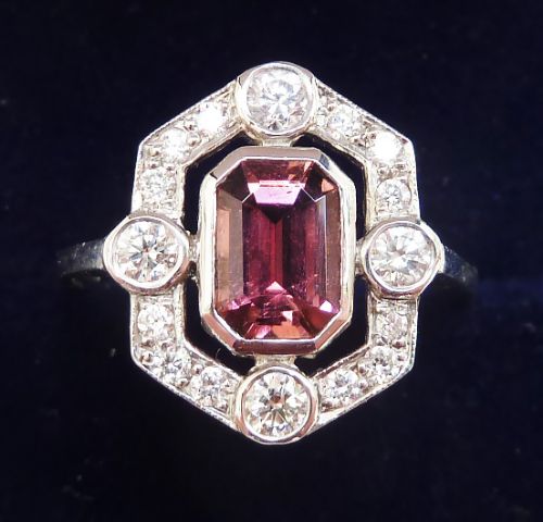 Gorgeous Platinum Art Deco 1.15ct Pink Sapphire and Diamond Vintage Antique Cluster Ring