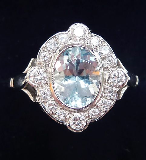 Beautiful Art Deco Platinum 0.95ct Oval Cut Aquamarine and Diamond Vintage Antique Cluster Ring