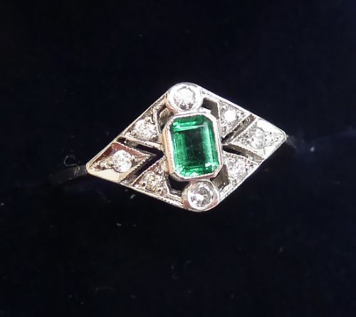 fig 1. Beautiful art deco platinum 0.25ct emerald and diamond vintage antique cluster ring
