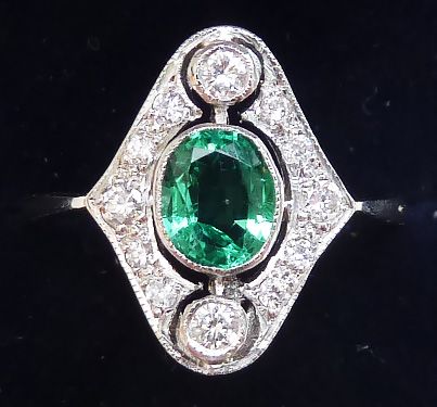 Beautiful Art Deco Platinum 0.60ct Emerald and Diamond Vintage Antique Cluster Ring