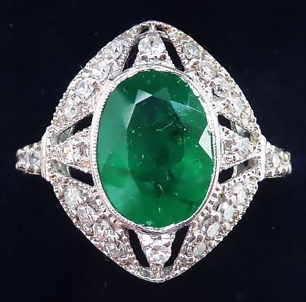 Gorgeous Art Deco 18ct White Gold 2.40ct Oval Emerald and Diamond Vintage Antique Cluster Ring