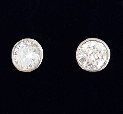 Stunning Art Deco 18ct White and Rose Gold 1.20ct Diamond Vintage Antique Stud Solitaire Earrings