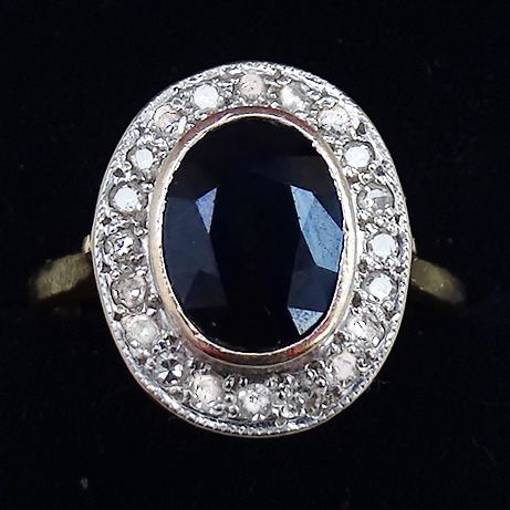 Gorgeous Art Deco 18ct and 18k White Gold 2.10ct Sapphire and Diamond Vintage Antique Cluster Ring