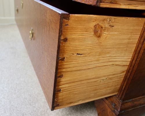GEORGIAN OAK CHEST OF DRAWERS - ADDITIONAL PHOTO 8