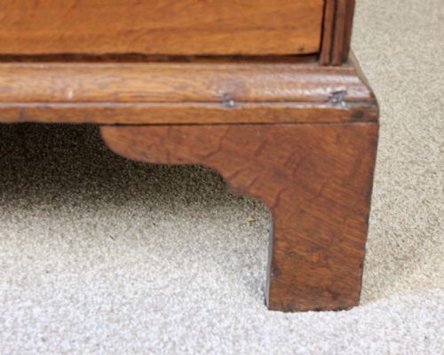 GEORGIAN OAK CHEST OF DRAWERS - ADDITIONAL PHOTO 3