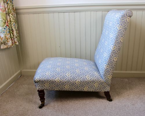 HOWARD SONS SLIPPER CHAIR - ADDITIONAL PHOTO 3